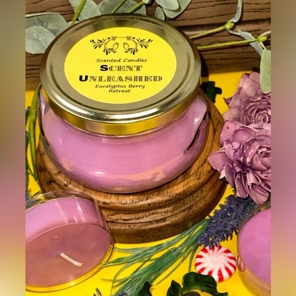 EUCALYPTUS BERRY RETREAT @SCENT_UNLEASHED LUXURY HAND POURED SCENTED CANDLES - Picture 3 of 7